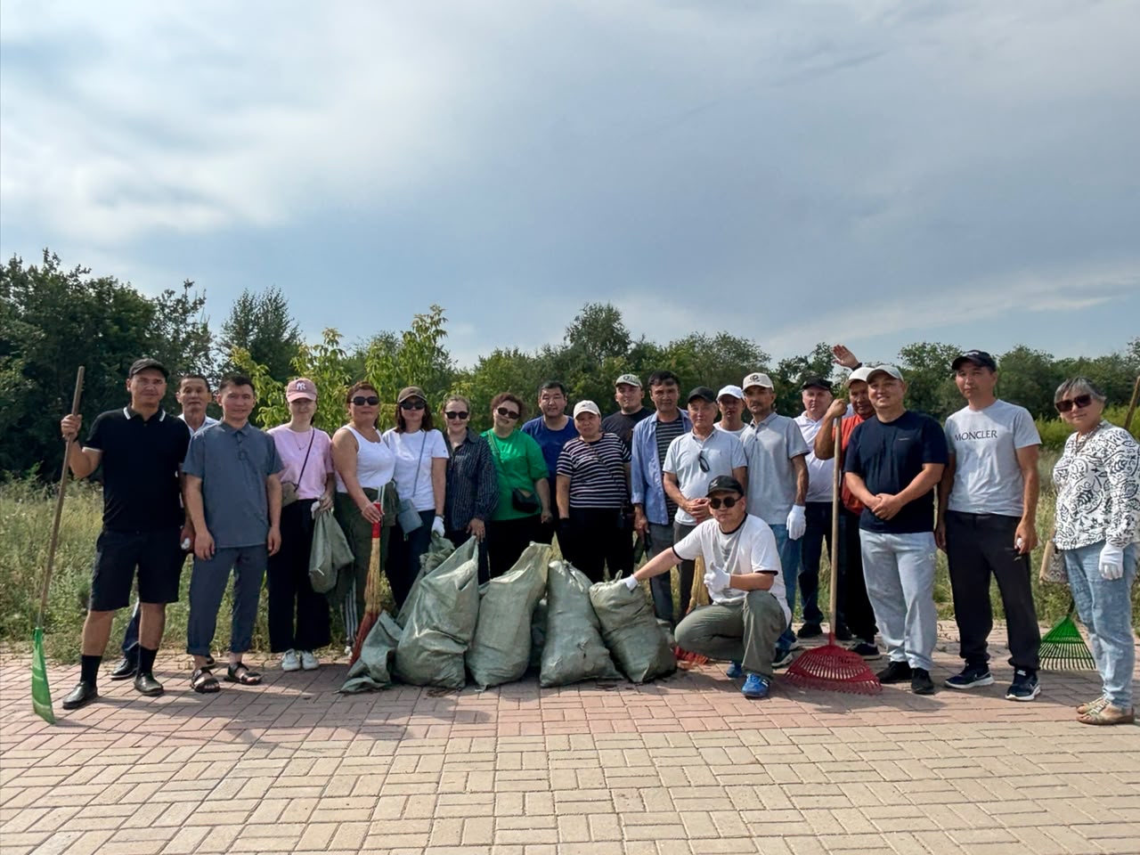 «Қазақстан Республикасы Президенті Іс басқармасының Автошаруашылығы» ШЖҚ РМК «Таза Қазақстан» республикалық экологиялық акциясына қатысты.