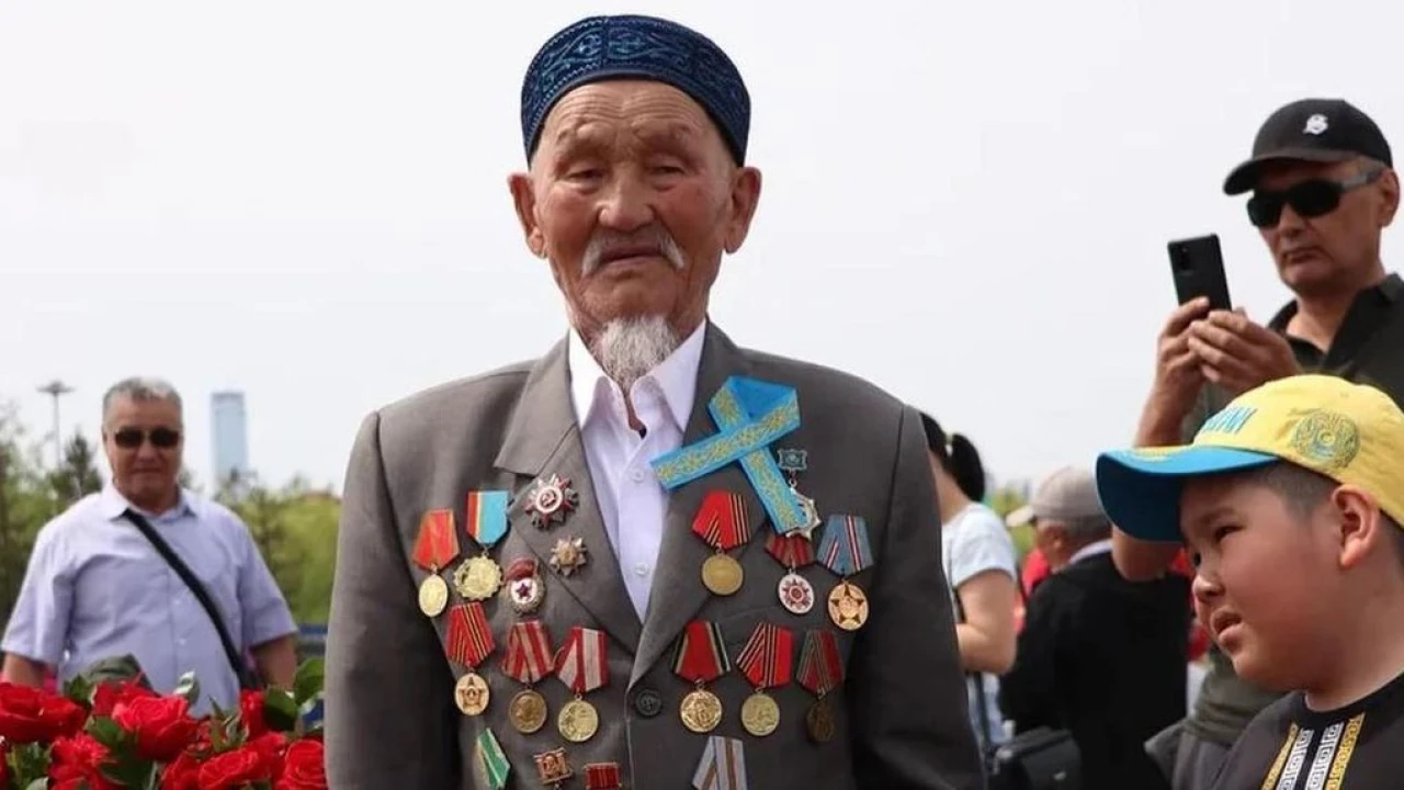 "Мы не забудем никогда подвиг ветеранов..."